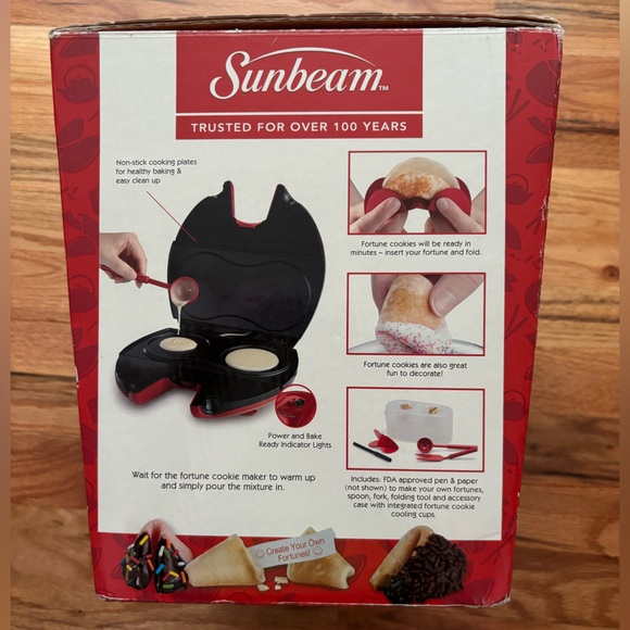 Felicia’s Cookie Maker - Picture 4 of 10